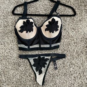 MAKE AN OFFER - VS Velvet & Mesh Corset Bra with matching thong